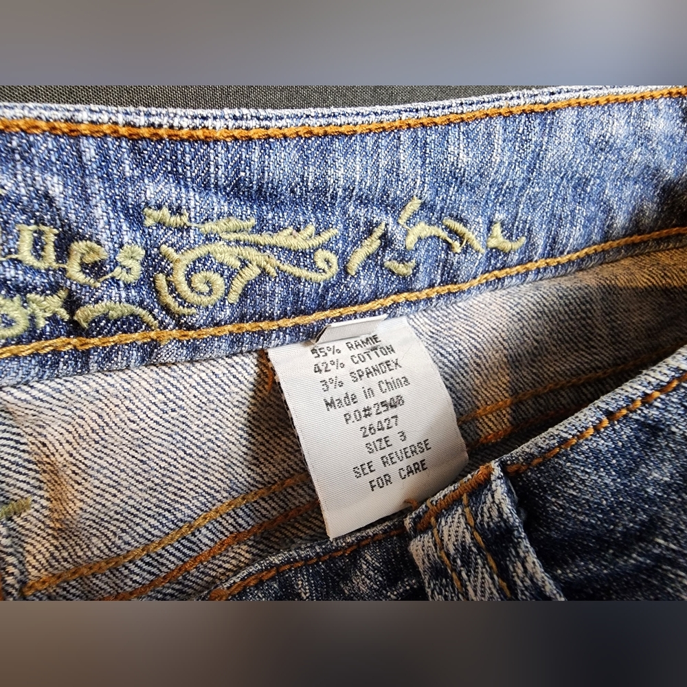 Midrise Flared Blue Jeans from Paris Blues - Picture 3 of 4